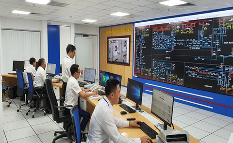 Điện lực Ninh Bình: Một chặng đường giảm tổn thất điện năng - Ảnh 2. Điện lực Ninh Bình: Một chặng đường giảm tổn thất điện năng - Ảnh 2.