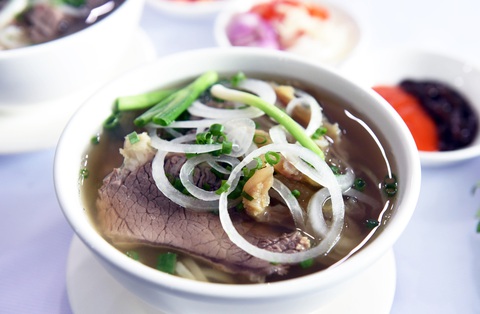 Phở ngon giống như quý ông chọn chiếc áo veston hợp dáng người - Ảnh 12. Phở ngon giống như quý ông chọn chiếc áo veston hợp dáng người - Ảnh 12.