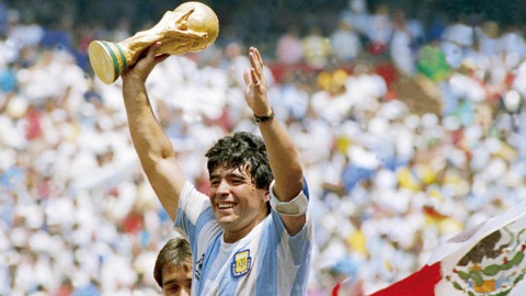Sự nghiệp vĩ đại của Maradona qua ảnh - Ảnh 13. Sự nghiệp vĩ đại của Maradona qua ảnh - Ảnh 13.