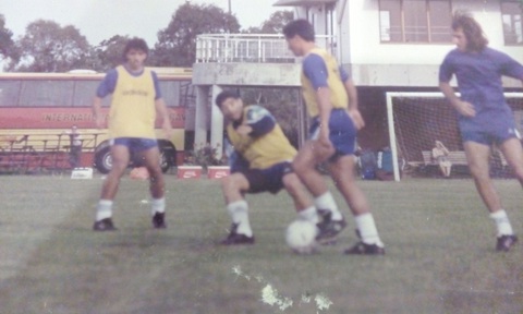 Cựu HLV Steve Darby: Tôi từng trinh sát Maradona - Ảnh 1. Cựu HLV Steve Darby: Tôi từng trinh sát Maradona - Ảnh 1.