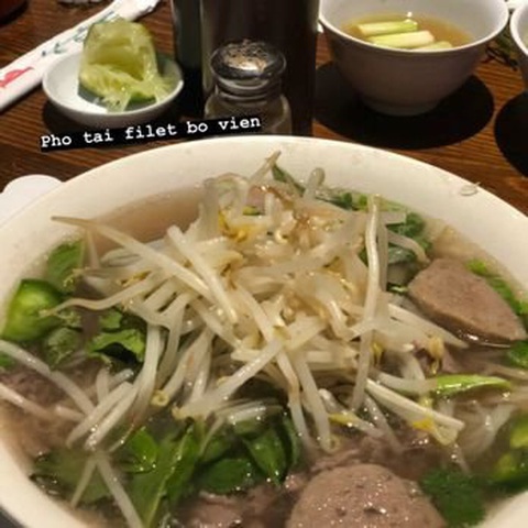 Phở quên muộn phiền nơi đất khách - Ảnh 2. Phở quên muộn phiền nơi đất khách - Ảnh 2.
