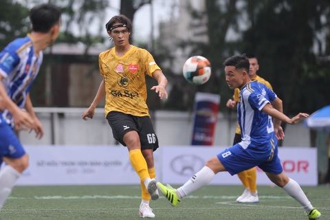 Các ngôi sao V-League khuấy động bóng đá phong trào TP.HCM - Ảnh 2. Các ngôi sao V-League khuấy động bóng đá phong trào TP.HCM - Ảnh 2.