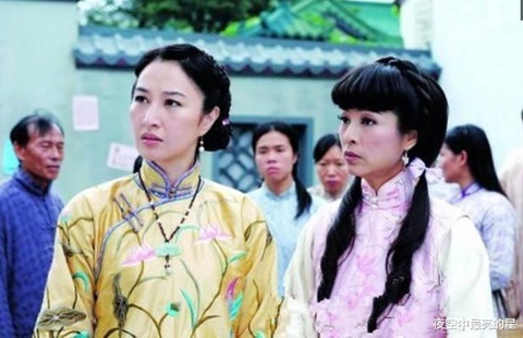 Khi Lưu Gia Linh 52 đóng 27 tuổi, Xa Thi Mạn 45 thành thiếu nữ... - Ảnh 8. Khi Lưu Gia Linh 52 đóng 27 tuổi, Xa Thi Mạn 45 thành thiếu nữ... - Ảnh 8.