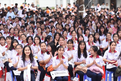 Học tốt khối thi này nhưng muốn vào ngành xét tuyển khối khác, phải làm sao? - Ảnh 1. Học tốt khối thi này nhưng muốn vào ngành xét tuyển khối khác, phải làm sao? - Ảnh 1.