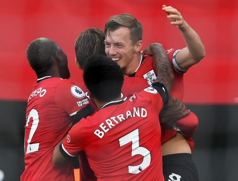 Cavani rực sáng khi vào sân, Man Utd thắng nghẹt thở Southampton - Ảnh 2. Cavani rực sáng khi vào sân, Man Utd thắng nghẹt thở Southampton - Ảnh 2.