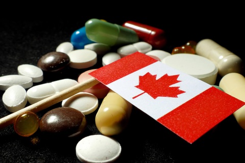 Sợ Mỹ mua vét thuốc men, Canada vội chặn xuất khẩu - Ảnh 1. Sợ Mỹ mua vét thuốc men, Canada vội chặn xuất khẩu - Ảnh 1.