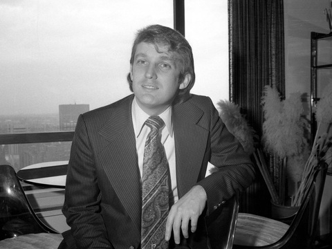 Xem ảnh Trump - Biden từ trai trẻ đến khi đối đầu trên vũ đài chính trị - Ảnh 4. Xem ảnh Trump - Biden từ trai trẻ đến khi đối đầu trên vũ đài chính trị - Ảnh 4.