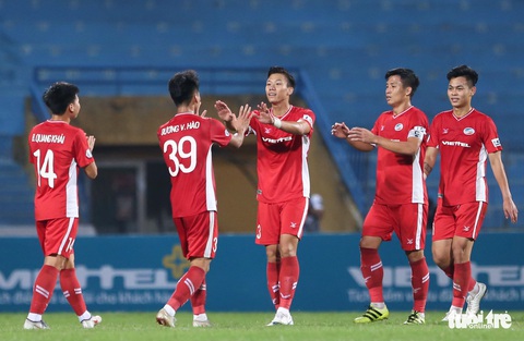 HLV Trương Việt Hoàng: Tôi không muốn lặp lại việc về nhì V-League với Viettel - Ảnh 1. HLV Trương Việt Hoàng: Tôi không muốn lặp lại việc về nhì V-League với Viettel - Ảnh 1.