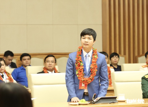 Không gây phiền hà, nhũng nhiễu, nhất là trong giải quyết thủ tục hành chính - Ảnh 4. Không gây phiền hà, nhũng nhiễu, nhất là trong giải quyết thủ tục hành chính - Ảnh 4.
