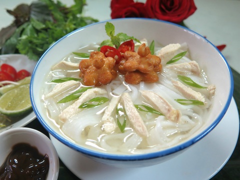 Phở cá linh - chuột đồng, món hoa khôi nức tiếng giang hồ mùa nước lũ - Ảnh 1. Phở cá linh - chuột đồng, món hoa khôi nức tiếng giang hồ mùa nước lũ - Ảnh 1.