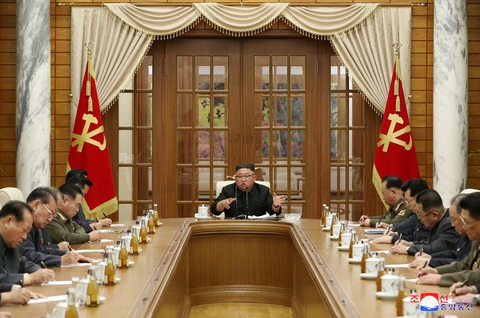 Triều Tiên họp bộ chính trị chuẩn bị đại hội Đảng đầu năm tới - Ảnh 1. Triều Tiên họp bộ chính trị chuẩn bị đại hội Đảng đầu năm tới - Ảnh 1.