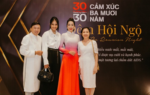 Trịnh Kim Chi, Minh Tú hội ngộ cùng người sống chung với HIV/AIDS - Ảnh 2. Trịnh Kim Chi, Minh Tú hội ngộ cùng người sống chung với HIV/AIDS - Ảnh 2.