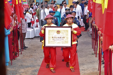 Đình thần Linh Đông tiếp nhận bằng xếp hạng di tích quốc gia - Ảnh 1. Đình thần Linh Đông tiếp nhận bằng xếp hạng di tích quốc gia - Ảnh 1.