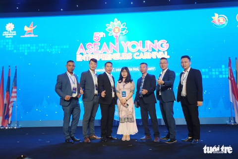 Doanh nhân trẻ ASEAN: Lùi một bước, tăng năng lực chống chịu - Ảnh 1. Doanh nhân trẻ ASEAN: Lùi một bước, tăng năng lực chống chịu - Ảnh 1.