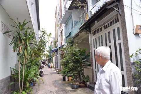 Bí quyết nói dân tin của ông Bình dân vận - Ảnh 5. Bí quyết nói dân tin của ông Bình dân vận - Ảnh 5.