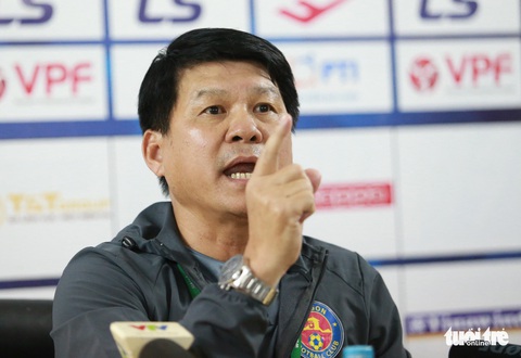 HLV Vũ Tiến Thành: Chúng tôi đá hết mình trước Viettel, cho Hà Nội FC vô địch - Ảnh 1. HLV Vũ Tiến Thành: Chúng tôi đá hết mình trước Viettel, cho Hà Nội FC vô địch - Ảnh 1.