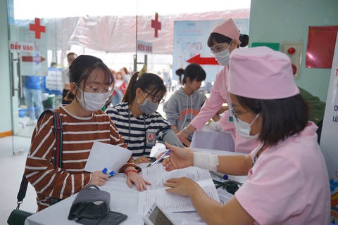 Ai cũng dễ bị thừa cholesterol trong cơ thể - Ảnh 4. Ai cũng dễ bị thừa cholesterol trong cơ thể - Ảnh 4.