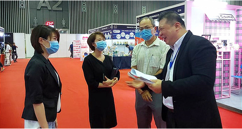 Nhà đầu tư ngoại xem Việt Nam là kênh trú ẩn an toàn trong dịch COVID-19 - Ảnh 1. Nhà đầu tư ngoại xem Việt Nam là kênh trú ẩn an toàn trong dịch COVID-19 - Ảnh 1.