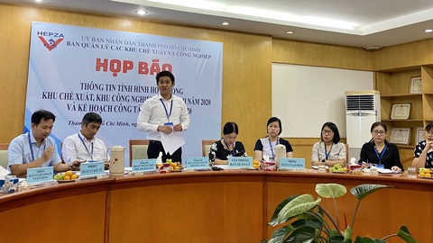 Doanh nghiệp tăng đầu tư vào kho vận, logistics vì COVID-19 - Ảnh 1. Doanh nghiệp tăng đầu tư vào kho vận, logistics vì COVID-19 - Ảnh 1.
