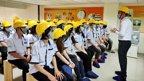 Đại học thí điểm tự chủ: Trả lương cao, thu hút người giỏi - Ảnh 1. Đại học thí điểm tự chủ: Trả lương cao, thu hút người giỏi - Ảnh 1.