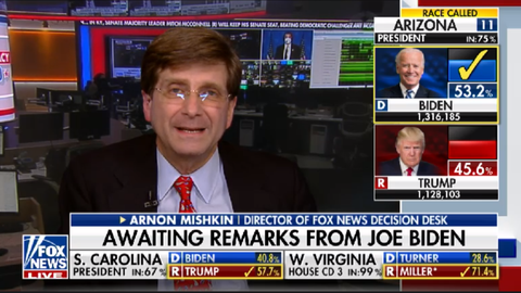 Phía ông Trump chỉ trích chuyên gia Fox News hấp tấp cho Biden thắng Arizona - Ảnh 1. Phía ông Trump chỉ trích chuyên gia Fox News hấp tấp cho Biden thắng Arizona - Ảnh 1.