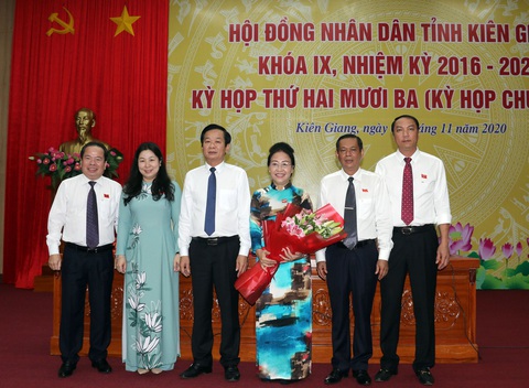 Kiên Giang có tân chủ tịch HĐND và tân chủ tịch UBND tỉnh - Ảnh 1. Kiên Giang có tân chủ tịch HĐND và tân chủ tịch UBND tỉnh - Ảnh 1.