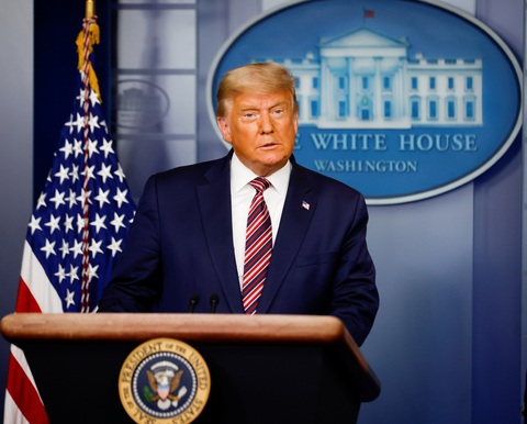 Ông Trump phát biểu từ Nhà Trắng: Đội ngũ của tôi phát động số vụ kiện tụng rất lớn - Ảnh 1. Ông Trump phát biểu từ Nhà Trắng: Đội ngũ của tôi phát động số vụ kiện tụng rất lớn - Ảnh 1.