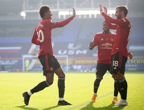 Bruno Fernandes tỏa sáng, Man Utd ngược dòng đá bại Everton - Ảnh 3. Bruno Fernandes tỏa sáng, Man Utd ngược dòng đá bại Everton - Ảnh 3.