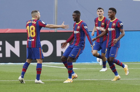 Vào sân từ băng ghế dự bị, Messi lập cú đúp giúp Barca đại thắng - Ảnh 2. Vào sân từ băng ghế dự bị, Messi lập cú đúp giúp Barca đại thắng - Ảnh 2.