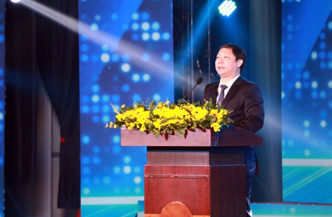 TP.HCM ra mắt Hội đồng tư vấn chương trình ứng dụng trí tuệ nhân tạo - Ảnh 2. TP.HCM ra mắt Hội đồng tư vấn chương trình ứng dụng trí tuệ nhân tạo - Ảnh 2.
