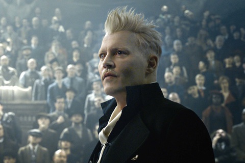 Johnny Depp mất vai trong phim tiền truyện Harry Potter vì thua kiện - Ảnh 1. Johnny Depp mất vai trong phim tiền truyện Harry Potter vì thua kiện - Ảnh 1.