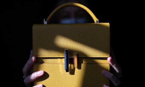 Mất trộm 30 túi Hermes ở Paris, công chúa Saudi Arabia nhập viện vì quá sốc - Ảnh 1. Mất trộm 30 túi Hermes ở Paris, công chúa Saudi Arabia nhập viện vì quá sốc - Ảnh 1.