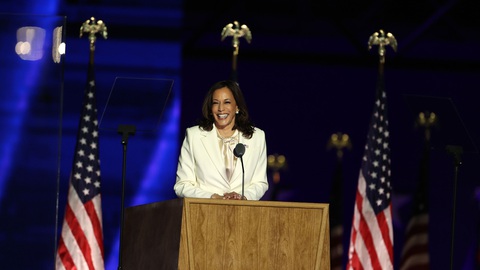 Ông Joe Biden phát biểu về chiến thắng: Đã đến lúc hàn gắn nước Mỹ - Ảnh 5. Ông Joe Biden phát biểu về chiến thắng: Đã đến lúc hàn gắn nước Mỹ - Ảnh 5.