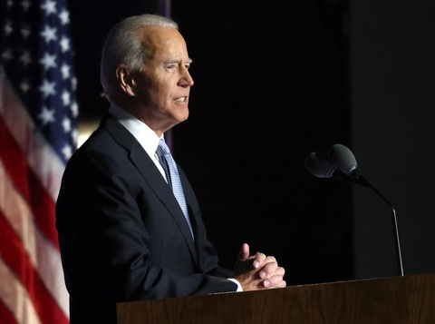 Ông Joe Biden phát biểu về chiến thắng: Đã đến lúc hàn gắn nước Mỹ - Ảnh 2. Ông Joe Biden phát biểu về chiến thắng: Đã đến lúc hàn gắn nước Mỹ - Ảnh 2.