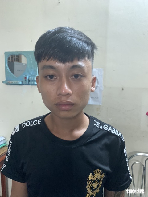 Bắt khẩn cấp 3 nghi phạm ép người đi cúng chùa Bà Núi Sam - Ảnh 2. Bắt khẩn cấp 3 nghi phạm ép người đi cúng chùa Bà Núi Sam - Ảnh 2.
