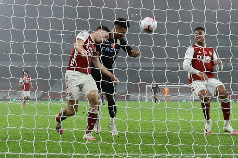 Saka đốt lưới nhà mở màn đêm tan nát của Arsenal ở Emirates - Ảnh 2. Saka đốt lưới nhà mở màn đêm tan nát của Arsenal ở Emirates - Ảnh 2.