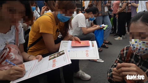 Tôi đi làm công nhân - Kỳ 1: Gian nan tìm việc thời khó - Ảnh 3. Tôi đi làm công nhân - Kỳ 1: Gian nan tìm việc thời khó - Ảnh 3.