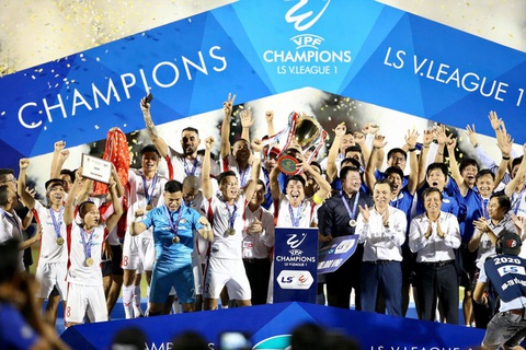 CLB Viettel được thưởng 9 tỉ đồng sau chức vô địch V-League 2020 - Ảnh 1. CLB Viettel được thưởng 9 tỉ đồng sau chức vô địch V-League 2020 - Ảnh 1.