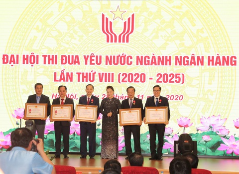 Thi đua yêu nước là động lực phát triển, đổi mới - Ảnh 1. Thi đua yêu nước là động lực phát triển, đổi mới - Ảnh 1.