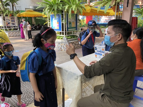 TP.HCM: Các trường chủ động rà soát thông tin theo diễn biến dịch COVID-19 - Ảnh 1. TP.HCM: Các trường chủ động rà soát thông tin theo diễn biến dịch COVID-19 - Ảnh 1.