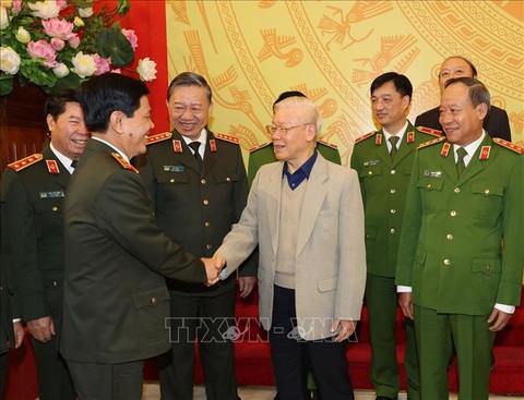 Tổng bí thư, Chủ tịch nước Nguyễn Phú Trọng: Xây dựng người công an trong sạch, lành mạnh - Ảnh 1. Tổng bí thư, Chủ tịch nước Nguyễn Phú Trọng: Xây dựng người công an trong sạch, lành mạnh - Ảnh 1.
