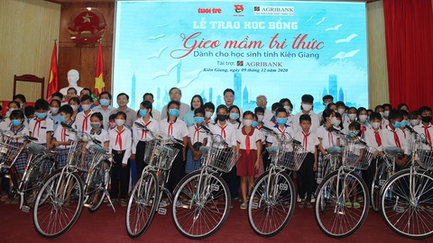 Động lực cho em đến trường từ học bổng Gieo mầm tri thức - Ảnh 1. Động lực cho em đến trường từ học bổng Gieo mầm tri thức - Ảnh 1.