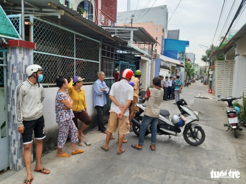 Truy bắt nhóm thanh niên nổ súng loạn xạ trong đêm, một người nguy kịch - Ảnh 3. Truy bắt nhóm thanh niên nổ súng loạn xạ trong đêm, một người nguy kịch - Ảnh 3.