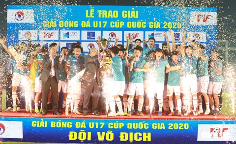 PVF vô địch U17 Cúp quốc gia 2020 sau trận đấu kịch tính với Viettel - Ảnh 1. PVF vô địch U17 Cúp quốc gia 2020 sau trận đấu kịch tính với Viettel - Ảnh 1.