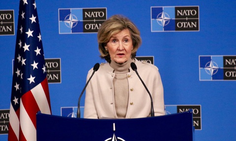 Quan chức NATO: Thế giới đã trao cho Trung Quốc cơ hội chơi cùng nhưng... - Ảnh 1. Quan chức NATO: Thế giới đã trao cho Trung Quốc cơ hội chơi cùng nhưng... - Ảnh 1.