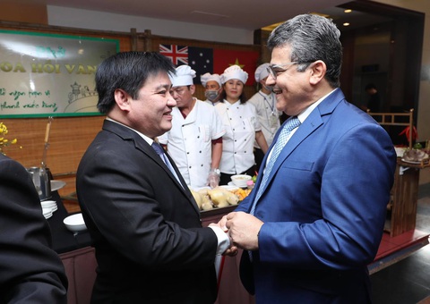 Trải nghiệm khó quên cùng nhiều hương vị phở tại gala Chuyện của phở - Ảnh 7. Trải nghiệm khó quên cùng nhiều hương vị phở tại gala Chuyện của phở - Ảnh 7.