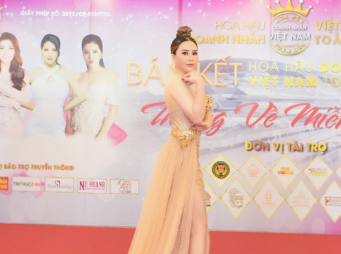 Hoa hậu Hoàng Thị Thảo Nguyên ngồi ghế nóng bán kết cuộc thi sắc đẹp - Ảnh 1. Hoa hậu Hoàng Thị Thảo Nguyên ngồi ghế nóng bán kết cuộc thi sắc đẹp - Ảnh 1.