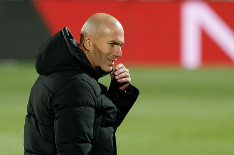 Zidane: Tôi sẽ không là Alex Ferguson của Real Madrid - Ảnh 1. Zidane: Tôi sẽ không là Alex Ferguson của Real Madrid - Ảnh 1.