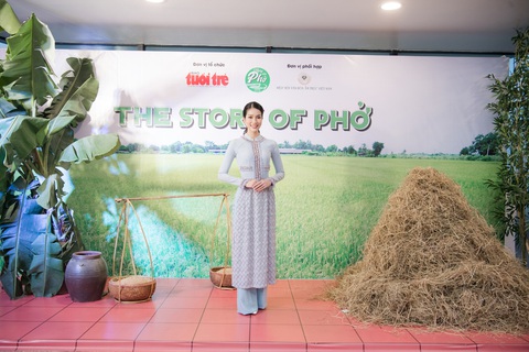 Á hậu Phương Anh gây ấn tượng với khả năng dẫn tiếng Anh - Pháp lưu loát - Ảnh 6. Á hậu Phương Anh gây ấn tượng với khả năng dẫn tiếng Anh - Pháp lưu loát - Ảnh 6.