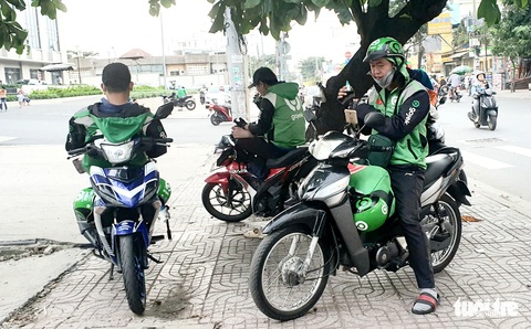 Gojek tăng giá cước tại TP.HCM và Hà Nội - Ảnh 1. Gojek tăng giá cước tại TP.HCM và Hà Nội - Ảnh 1.